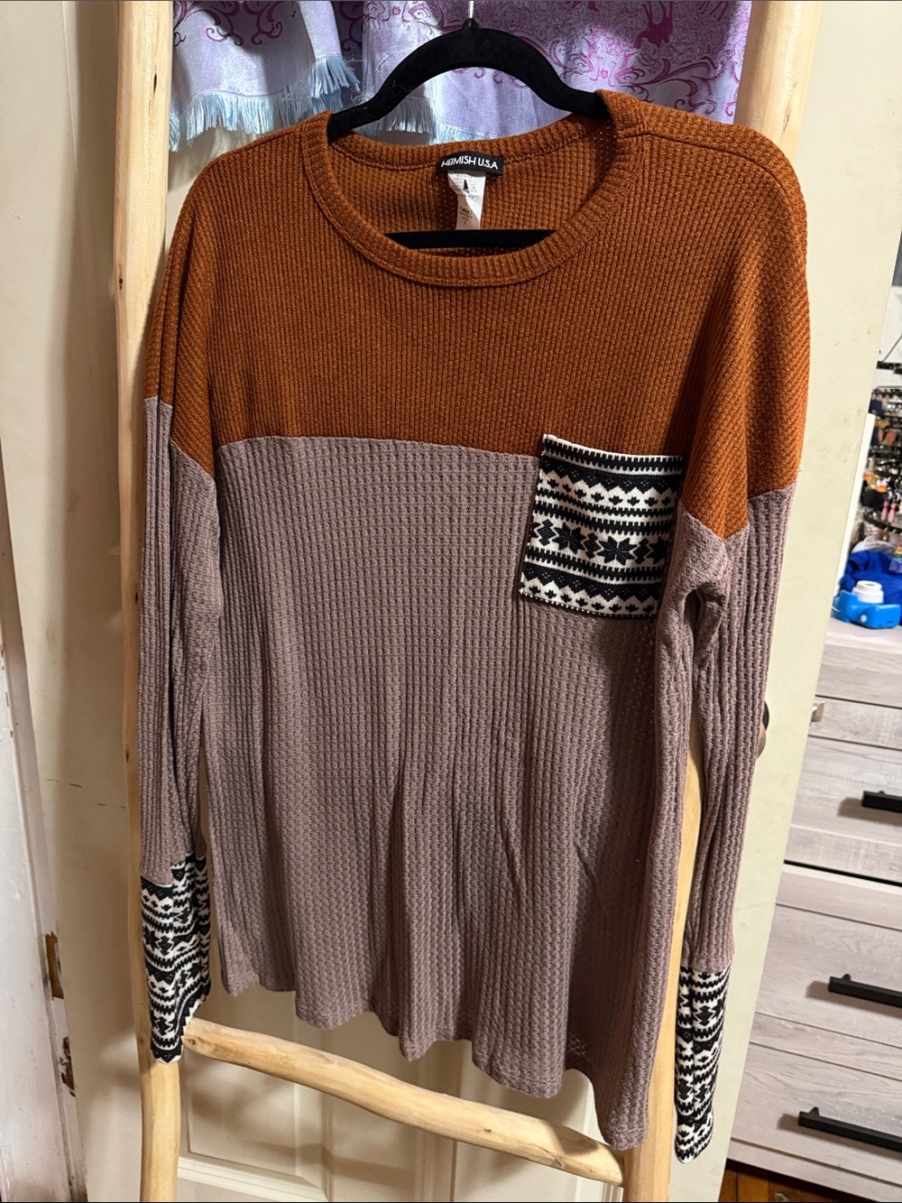 HEIMISH USA Two-Tone Waffle Crewneck Sweater in Rust and Taupe